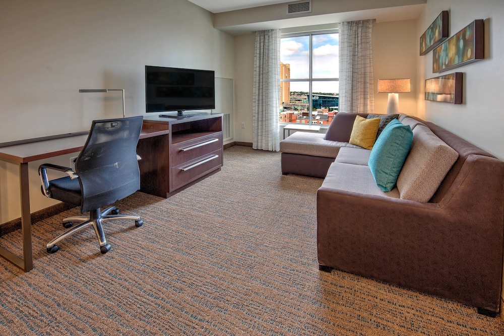 Residence Inn by Marriott Kansas City Downtown Convention - photo 10