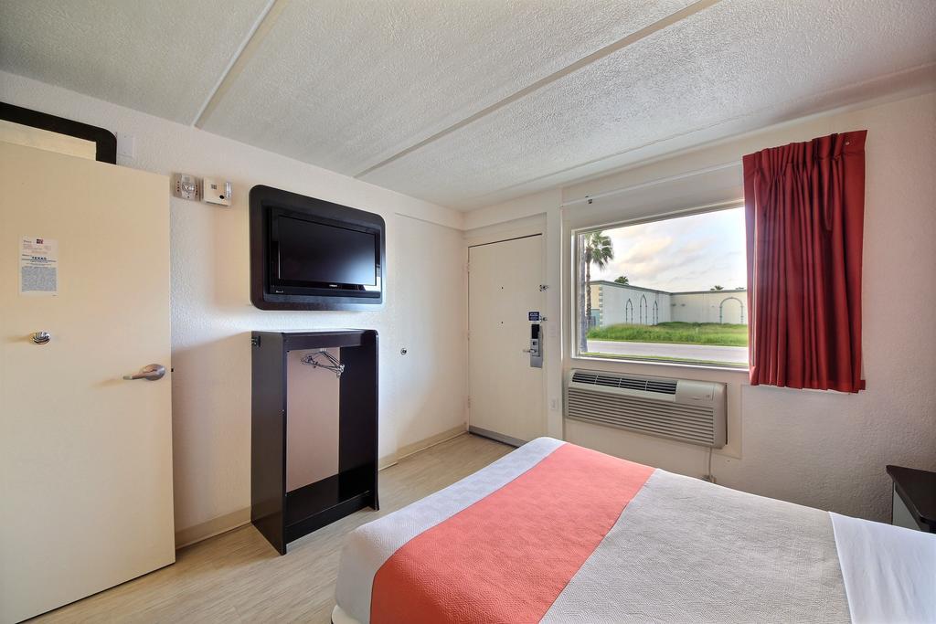 Ocean Inn South Padre Island - photo 4