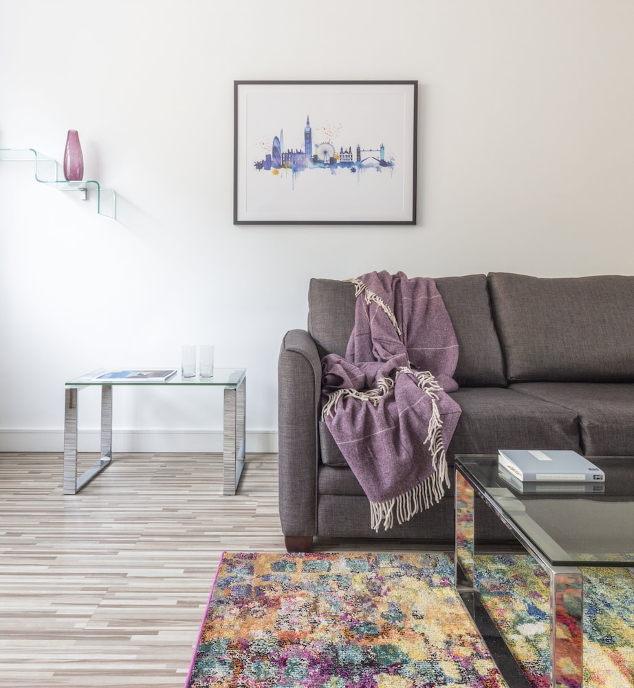 Saco Holborn Lamb's Conduit St