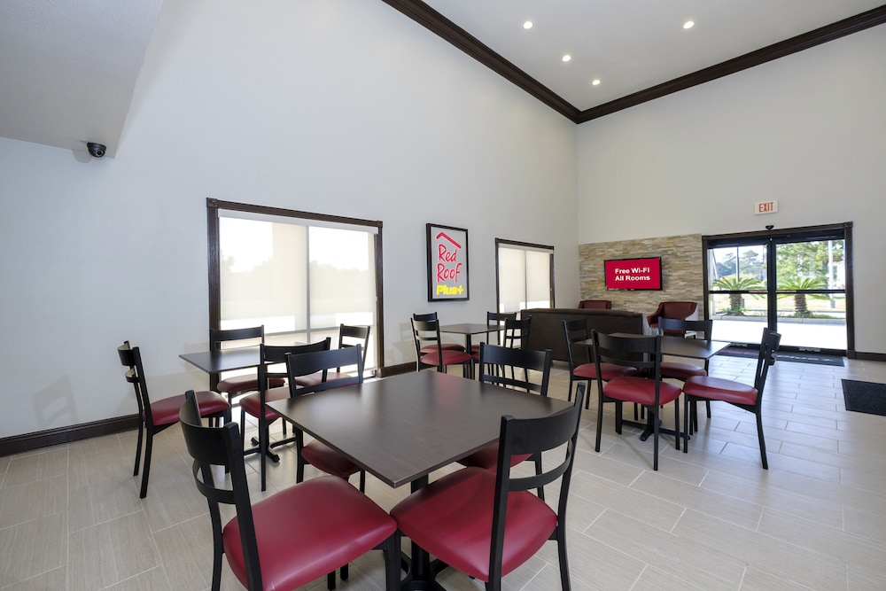 Red Roof Inn Plus Hammond - photo 3