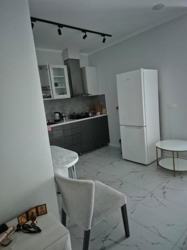 1 Bedroom Apartment With Sea And River Views