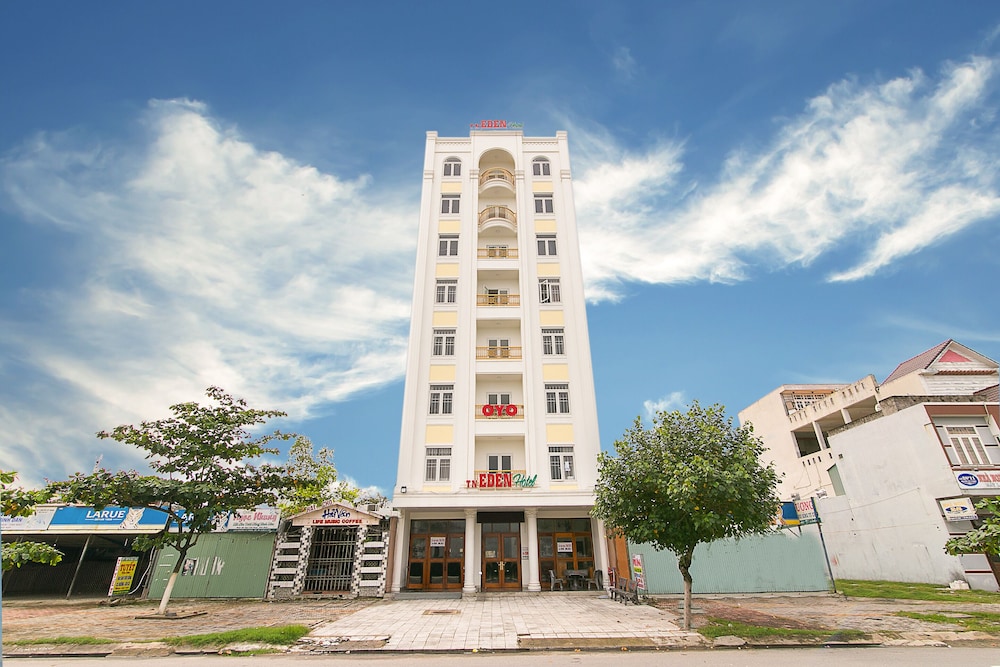 Oyo 784 Tn Eden Hotel in Thanh Khe, Vietnam