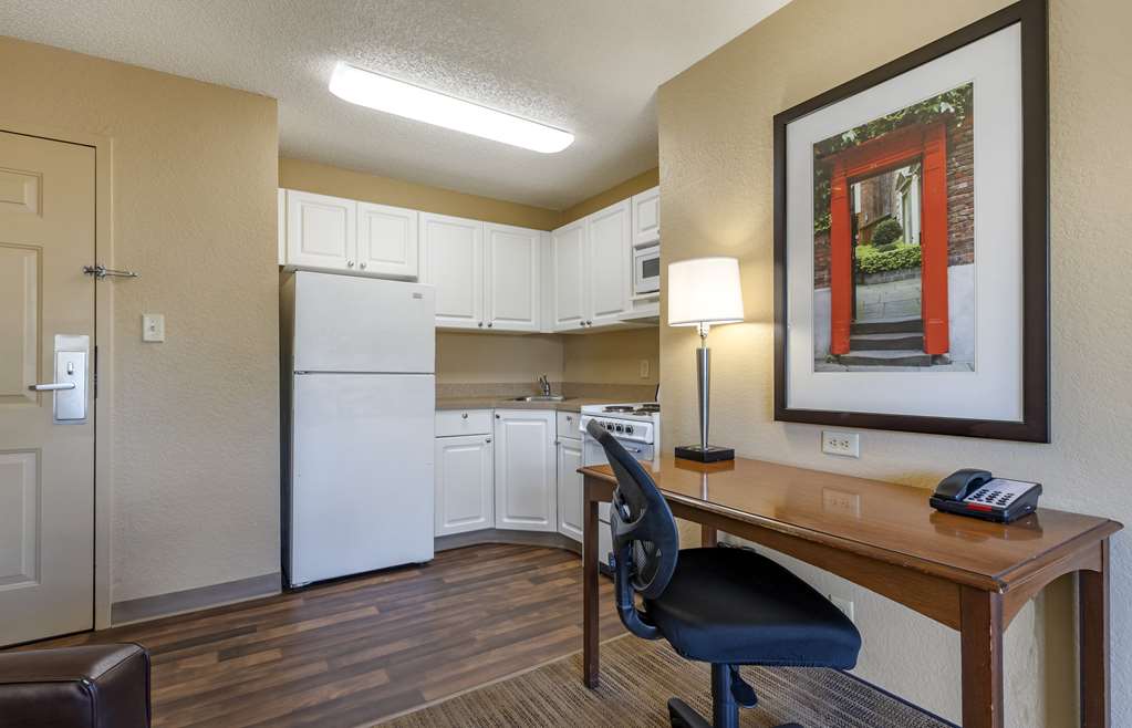 Extended Stay America Suites Orlando Maitland 1776 Pembrook - photo 12