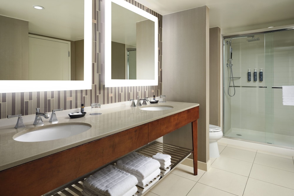 The Westin Portland Harborview - photo 18