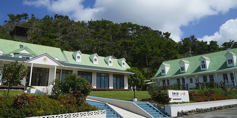 Wayn Zen Onna Hotel — Itoman