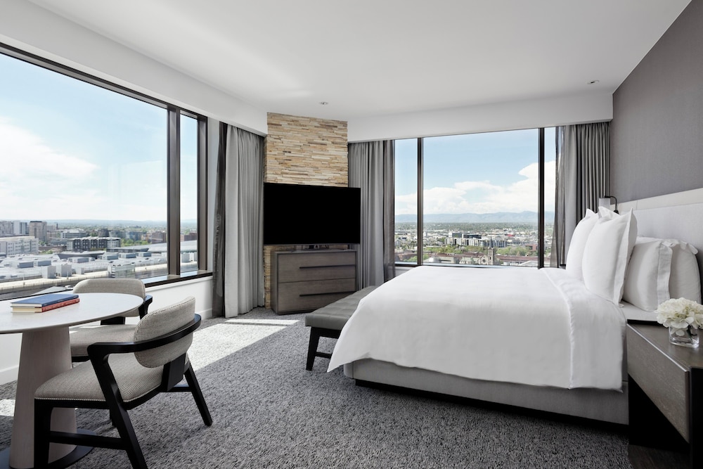 Four Seasons Hotel Denver - photo 21