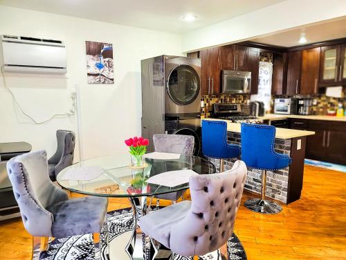 Osas Luxury Stay — hotel in Queens