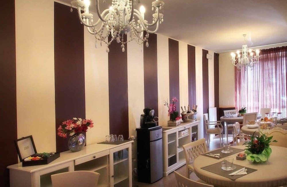 Hotel Due Spade — hotel in Fidenza