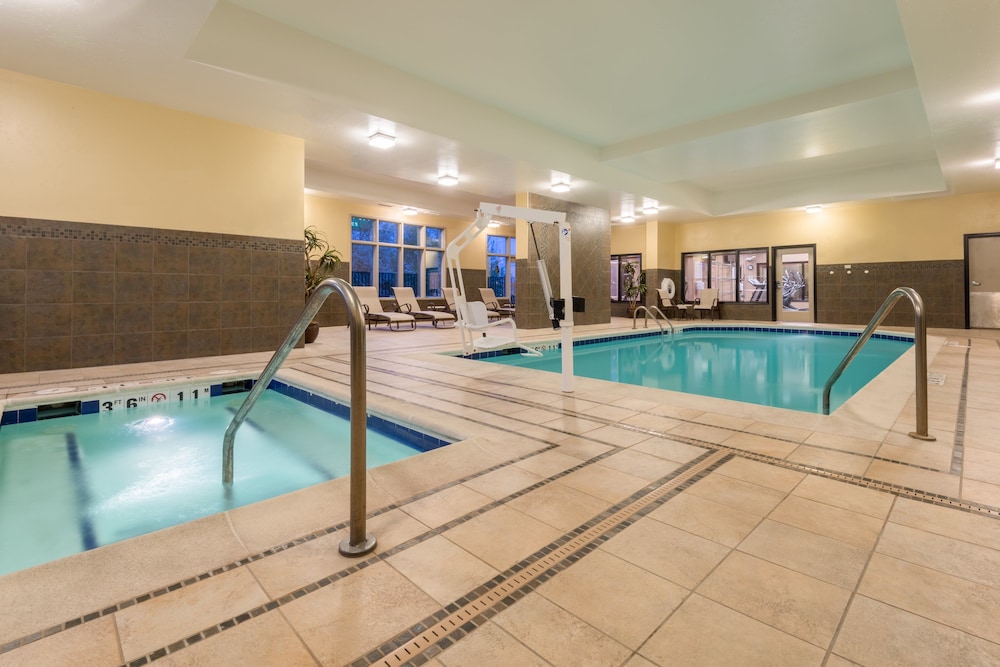 Holiday Inn & Suites Grand Junction by IHG - photo 23