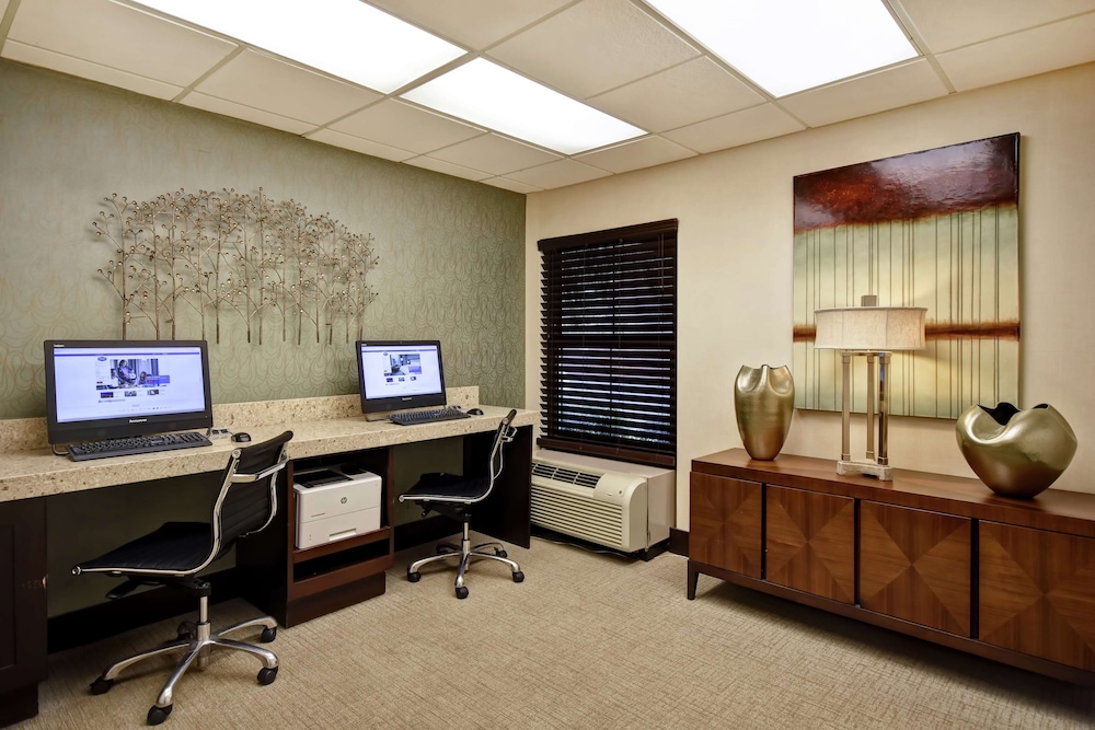 Hampton Inn Atlanta Mall Of Georgia - photo 42