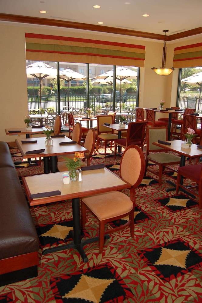Hilton Garden Inn Bowling Green - photo 65