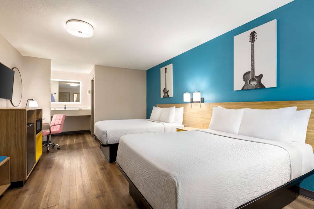 Days Inn by Wyndham Memphis at Graceland - photo 28
