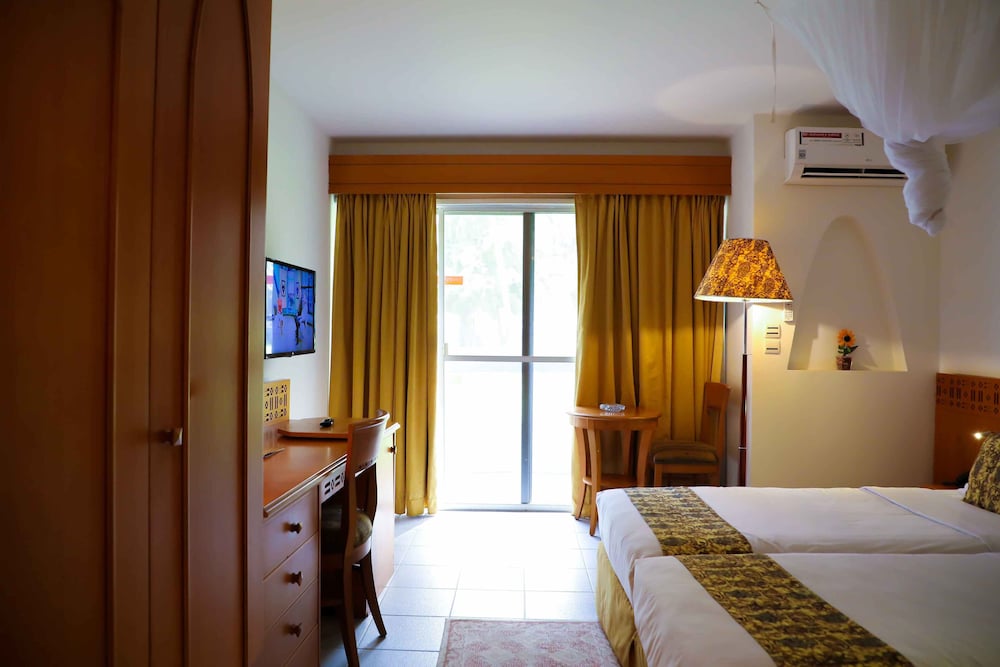Prime Atlantic Hotel — hotel in Banjul