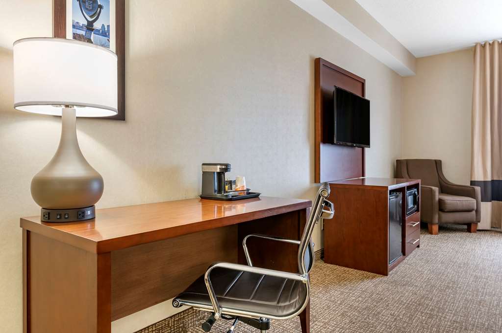 Comfort Inn Louisville Southwest - photo 17