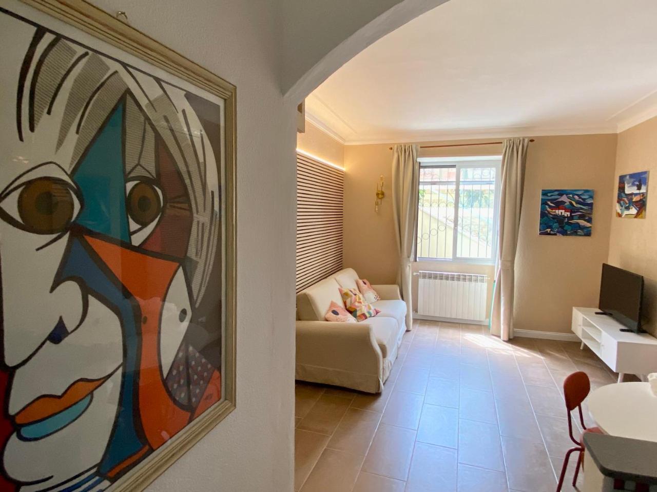 Casa di Greta — 4-Star Luxury Hotel in San Remo, Italy