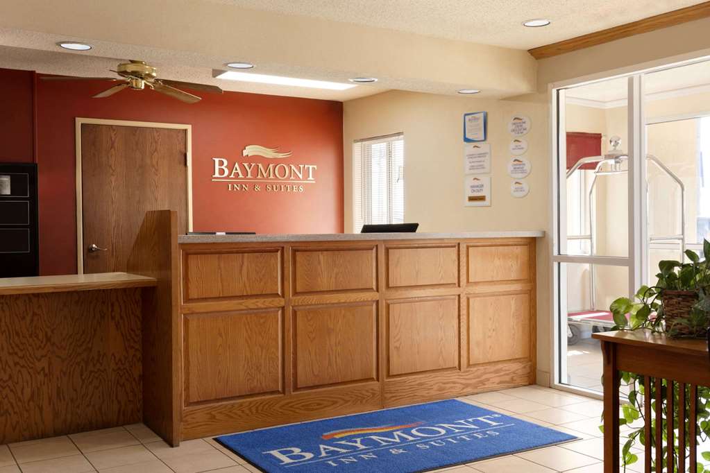 Baymont by Wyndham Salina - photo 3