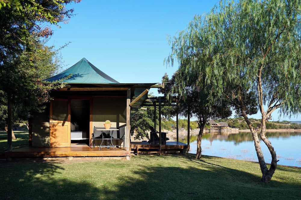 Buffelsdrift Game Lodge — 4-Star Luxury Hotel in Oudtshoorn, South Africa