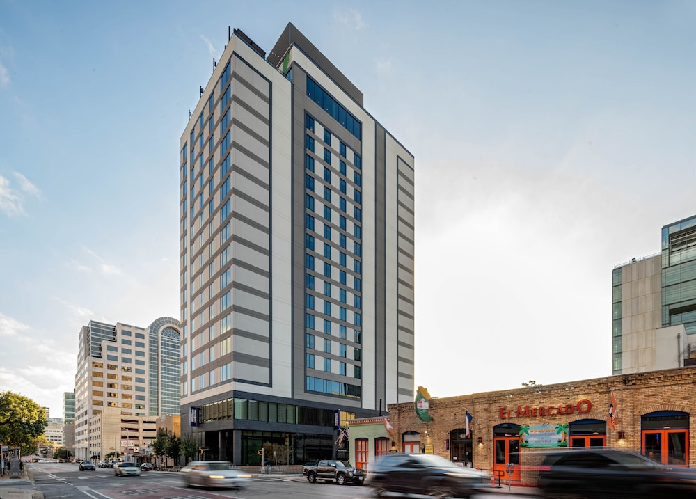Hilton Garden Inn Austin University Capitol District - photo 50