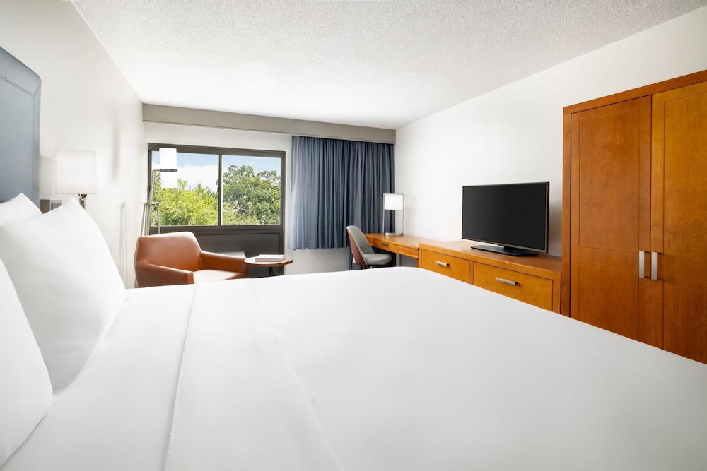 Courtyard by Marriott Montvale - photo 14