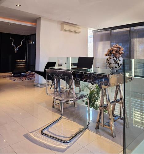 Luxury Penthouse with Private Pool
