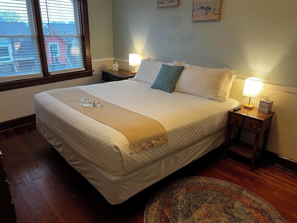 Historic Hotel Nichols - photo 41