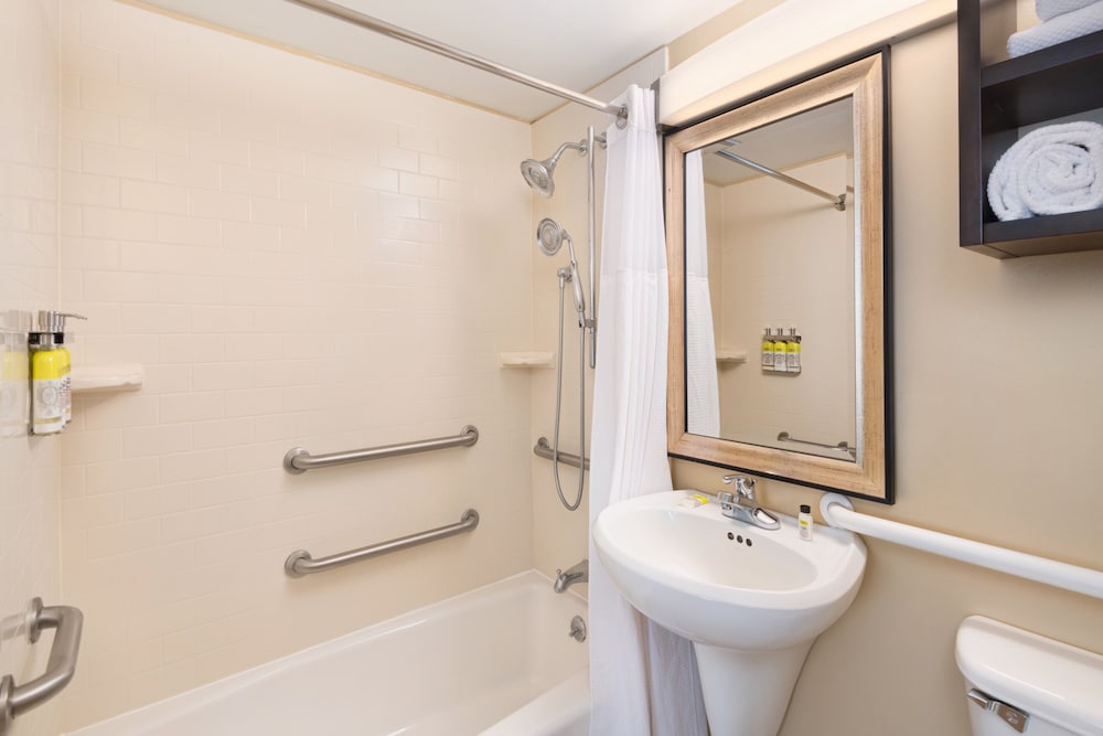 Staybridge Suites Savannah Historic District by IHG - photo 22