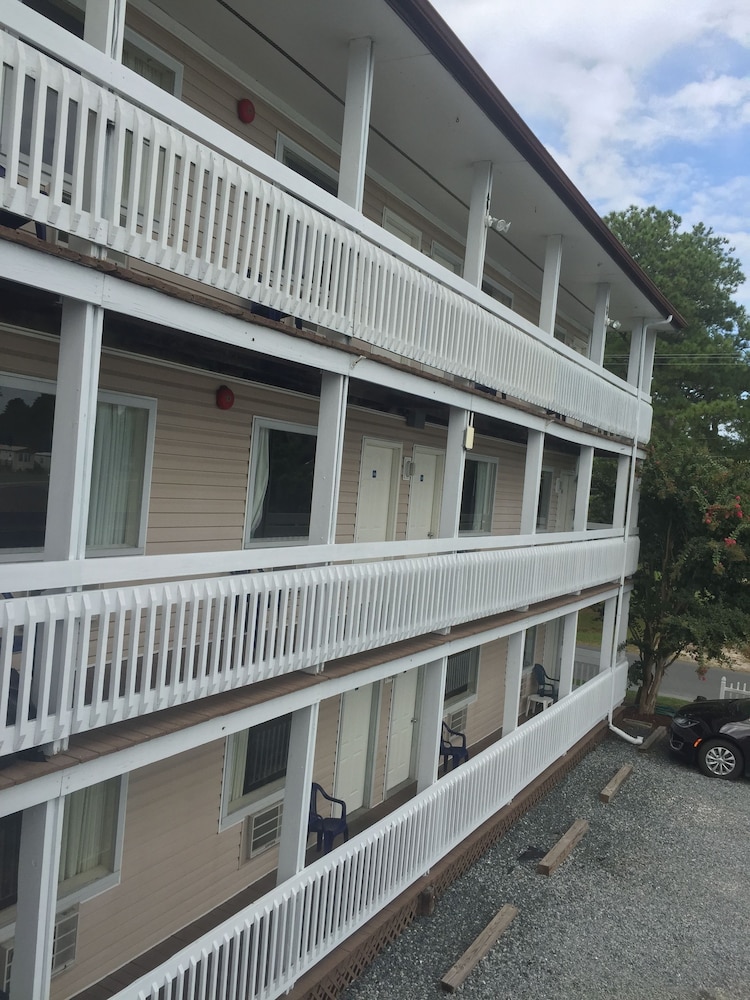 Chincoteague Inn - photo 17