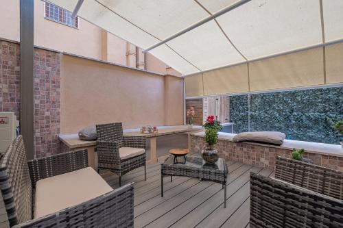 Carlo's House Suite with Private Terrace — 4-Star Luxury Hotel in Rome, Italy