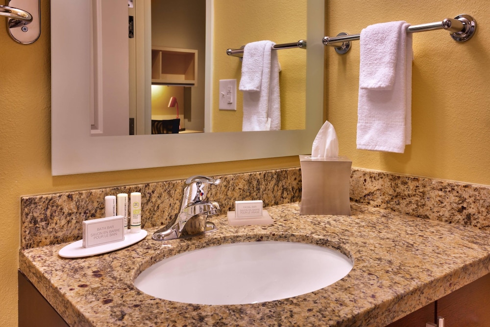 TownePlace Suites by Marriott Dickinson - photo 21