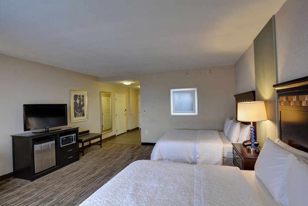 Hampton Inn & Suites Denver Airport Gateway Park - photo 17