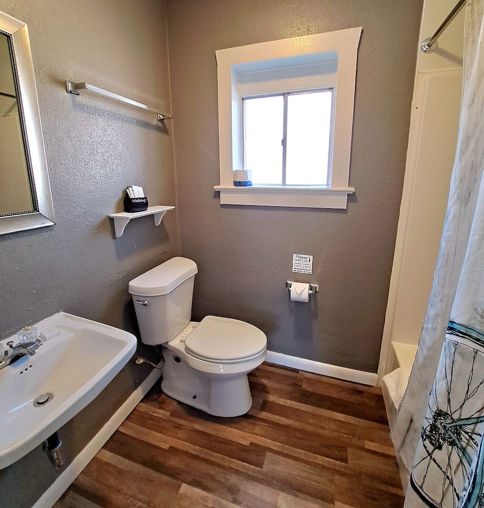 Buffalo Lodge Bicycle Resort - photo 166