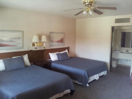El Rancho Boulder Motel — Boulder — photo 3