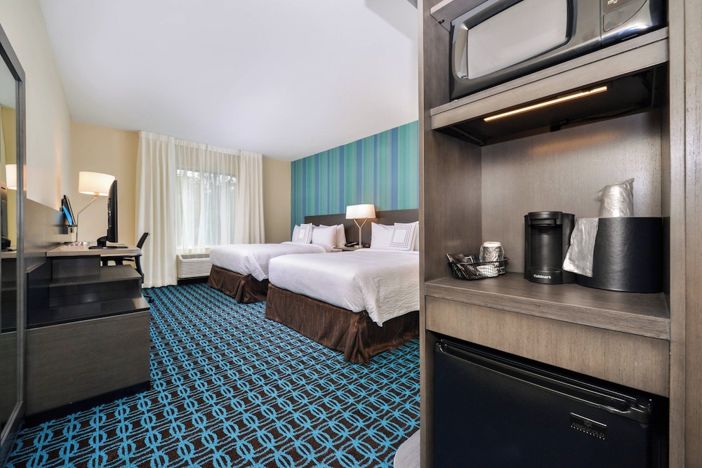 Fairfield Inn & Suites by Marriott Raleigh Cary - photo 16