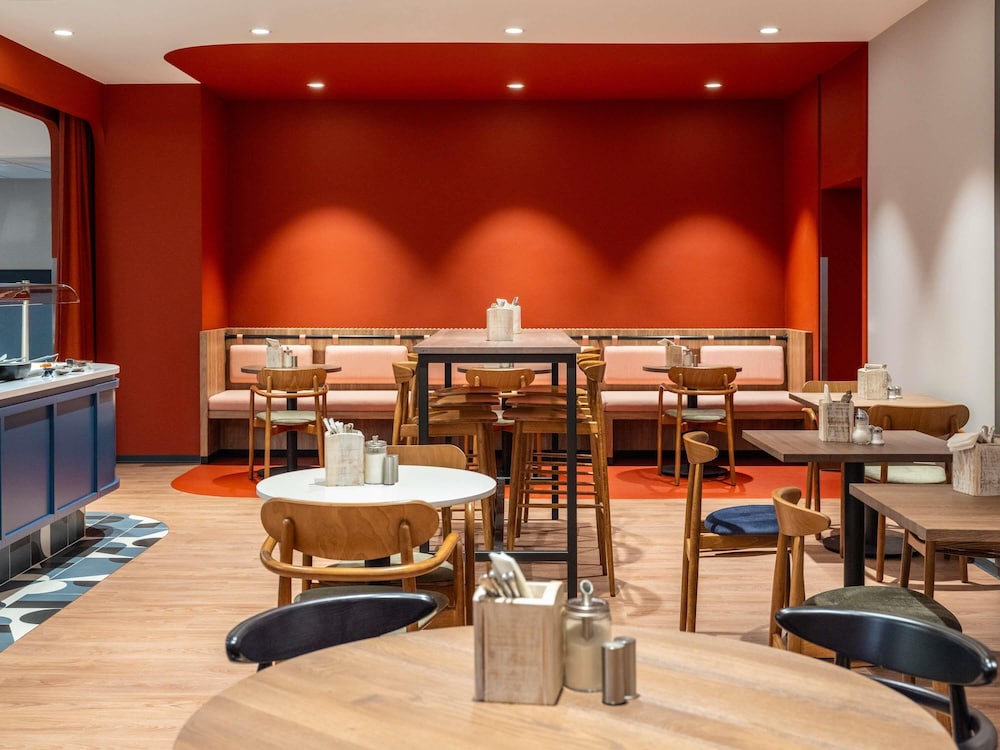 מזון ומשקאות