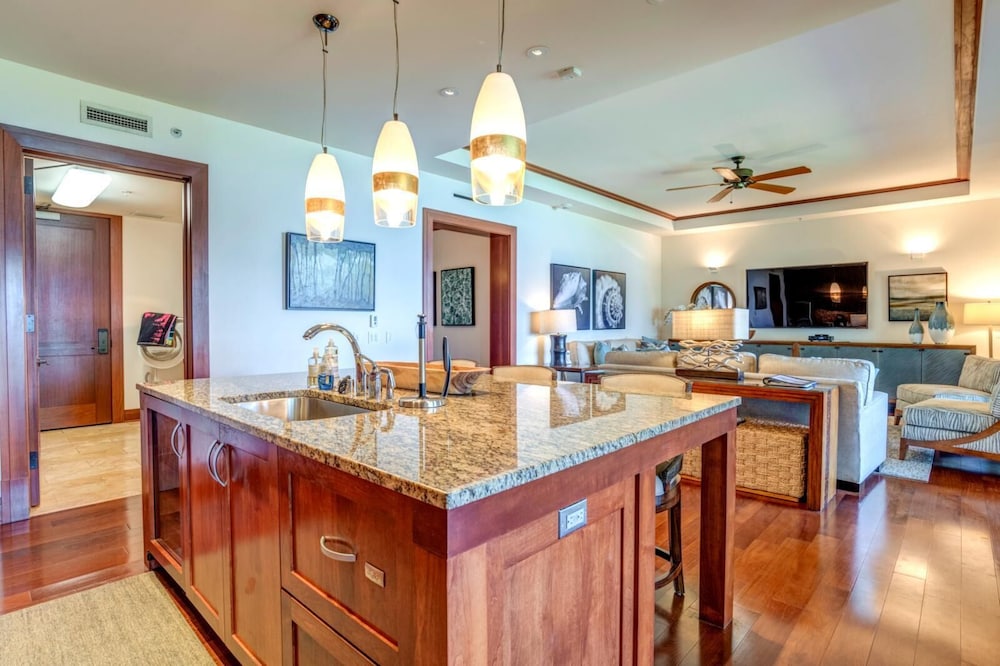 KBM Resorts FREE CAR Palapala at Montage Kapalua Bay 3 Bedroom at Breathtaking Oceanfront Resort with Daily Housekeeping Spa - photo 19