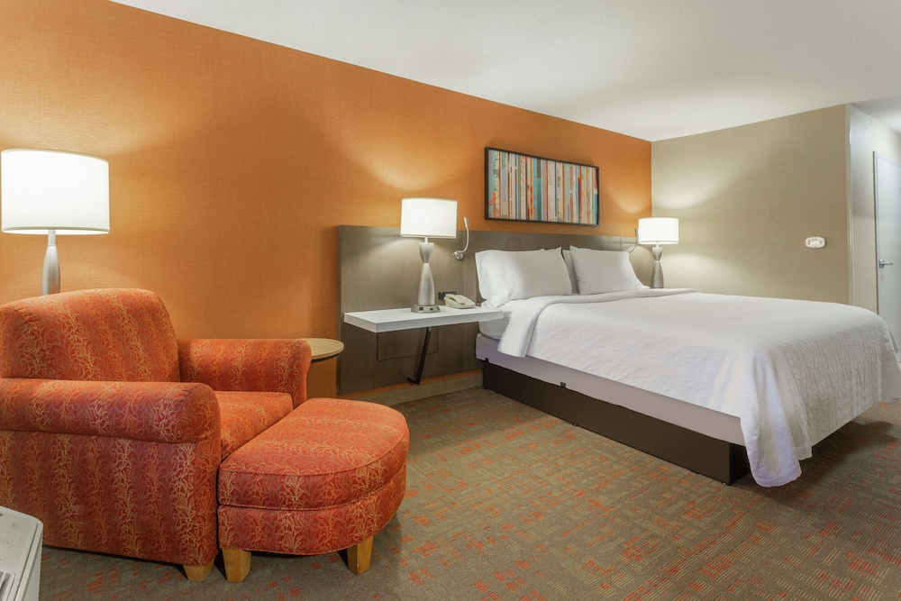 Hilton Garden Inn Chicago Tinley Park - photo 25
