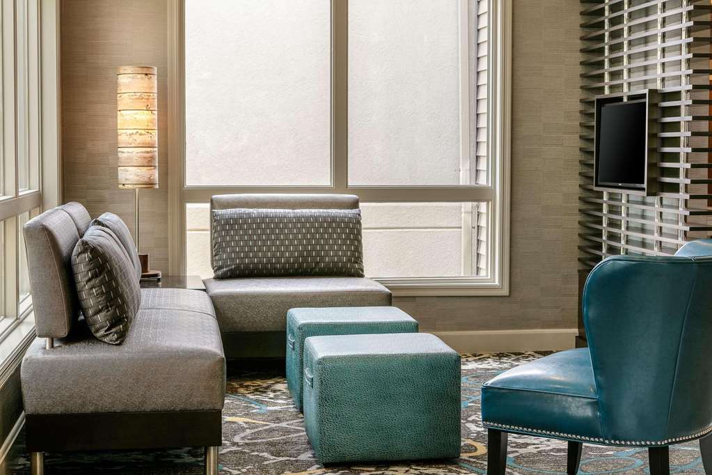 Radisson Hotel & Conference Center Coralville Iowa City - photo 2