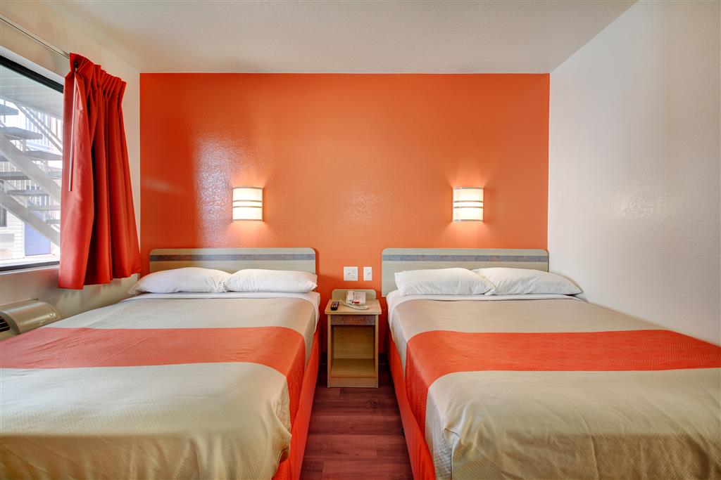 Motel 6 Southington CT Hartford - photo 19