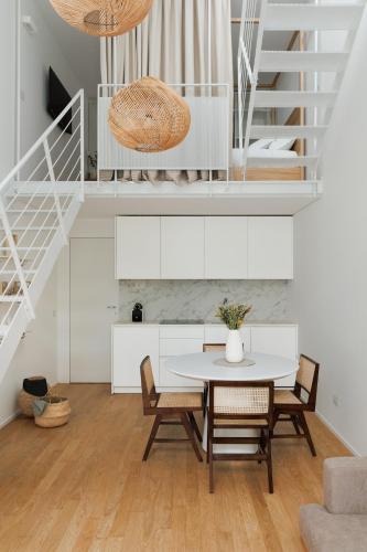 Isola Confalonieri 23 Loft 5 — 4-Star Luxury Hotel in Milan, Italy