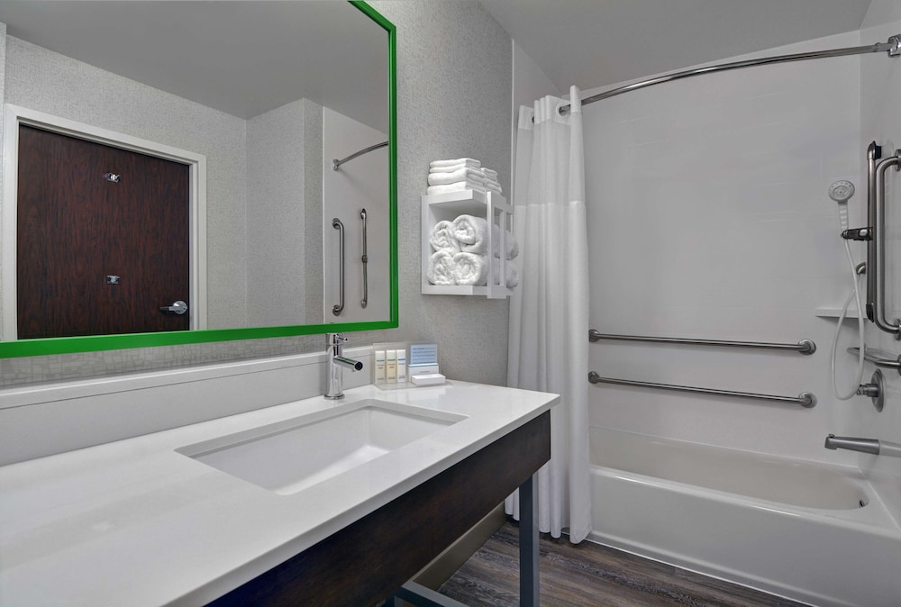 Hampton Inn Charlotte Monroe - photo 27