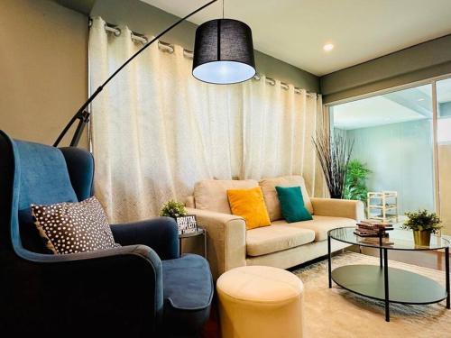 5BRHouse City centre Silom 3min to BTS Saint Louis