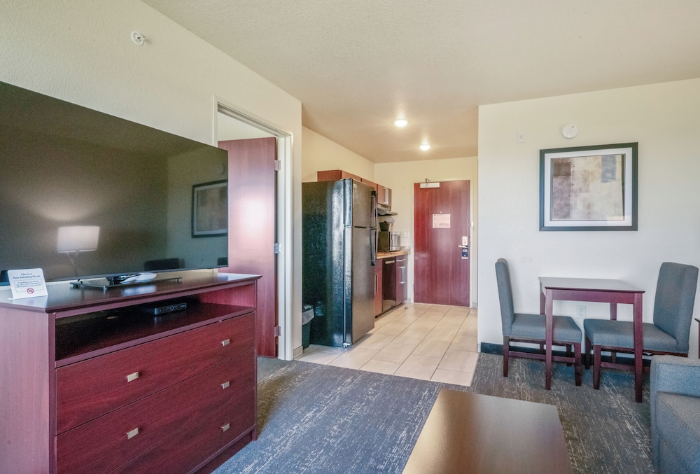 Cobblestone Inn & Suites Boise City - photo 29