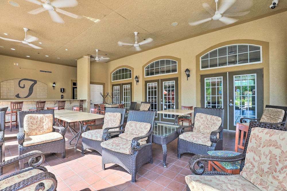 Tuscana Resort Condo 11 Mi to Disney World - photo 2