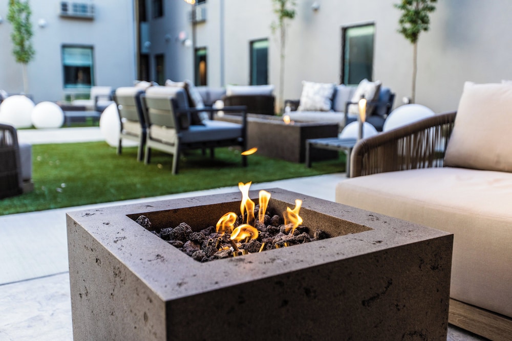 voco The Darwin Atlanta Midtown by IHG - photo 48