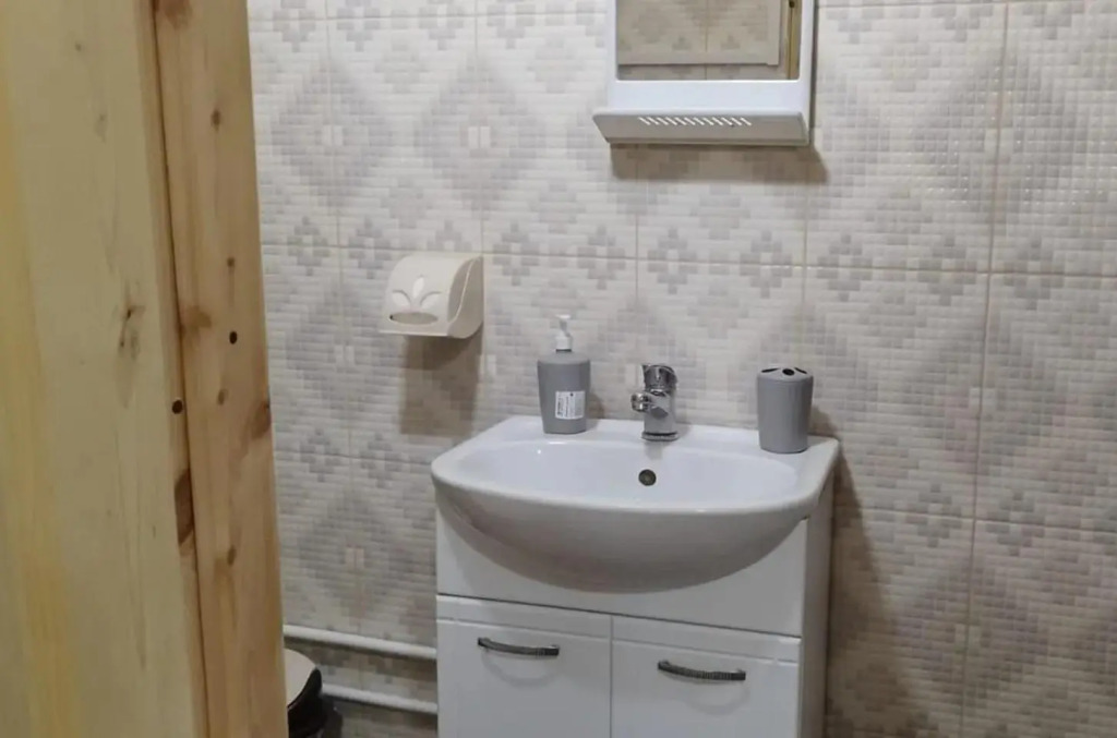 Cozy houses with access to the Belaya River — hotel in Kamennomostskiy