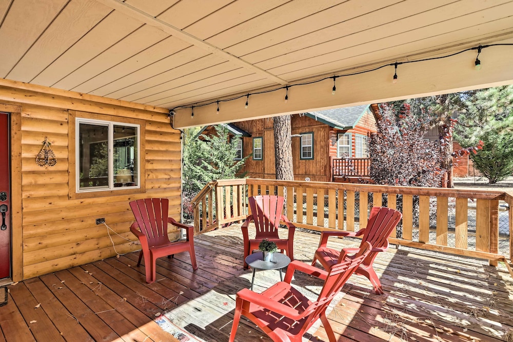 Half mi to Bear Mtn Ski Resort: Cabin w Hot Tub - photo 16