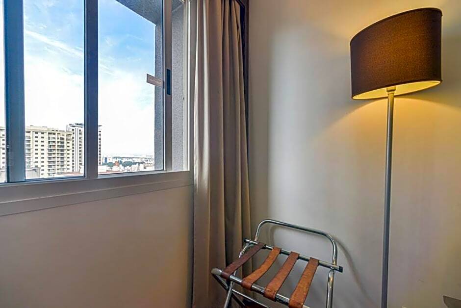 Studio no Jardins com recepção 24h e 400m do metrô — 4-Star Luxury Hotel in Sao Paulo, Brasil