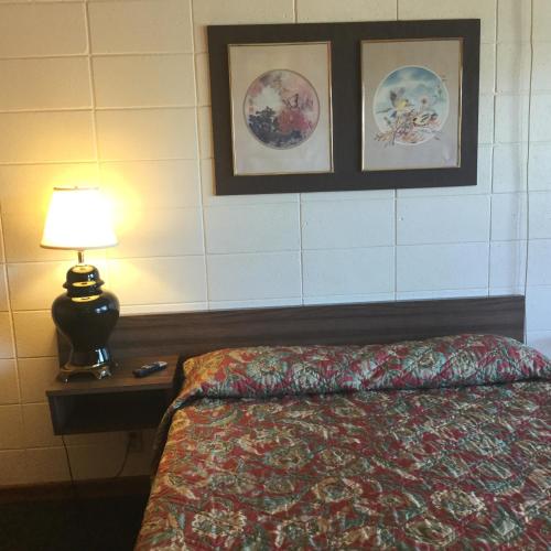 Towne Center Motel - photo 51