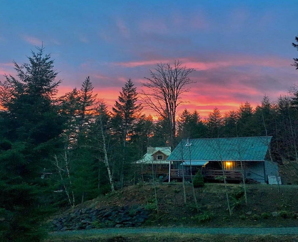 Packwood Family Ski and Vacation Getaway — hotel in Morton