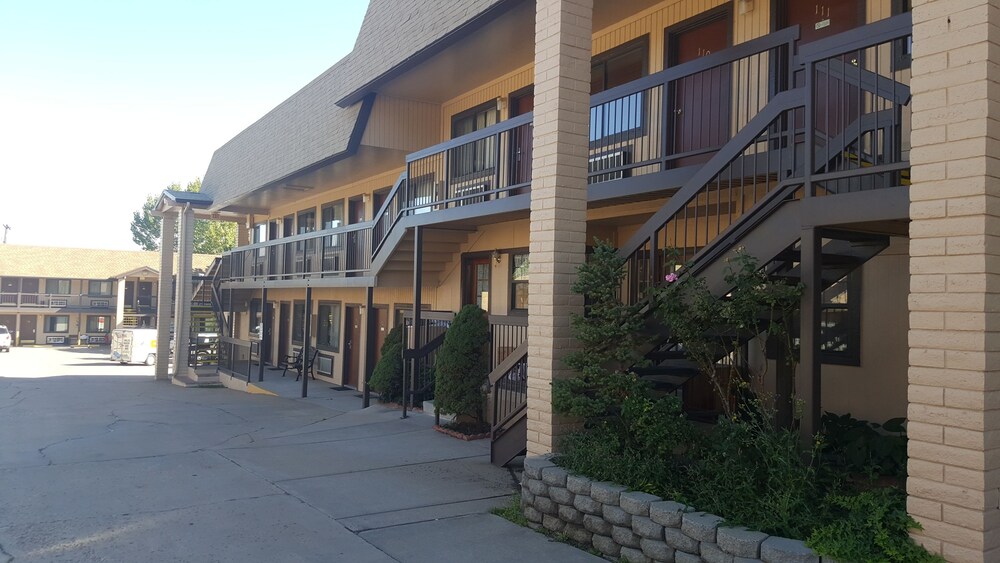 Kc Motel - photo 26